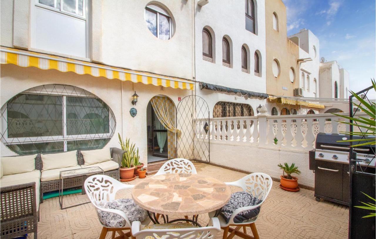 3 Bedroom Gorgeous Home In إل كامبيلو المظهر الخارجي الصورة